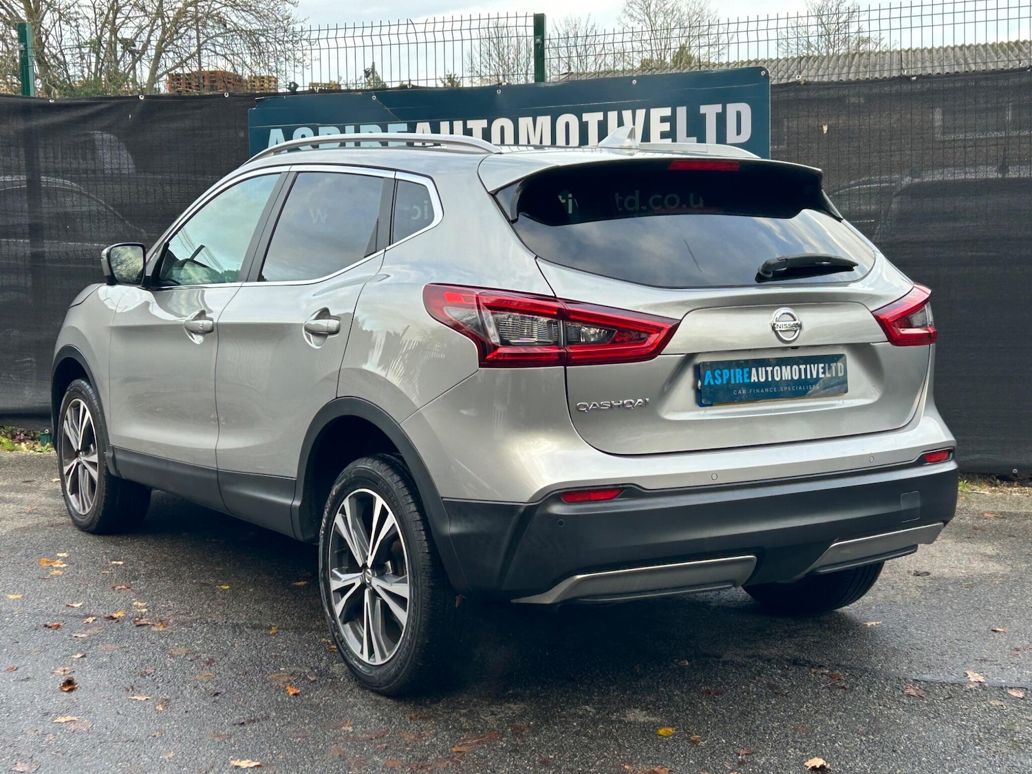 Used Nissan Qashqai 2018 for sale - 76952672: Photo 4