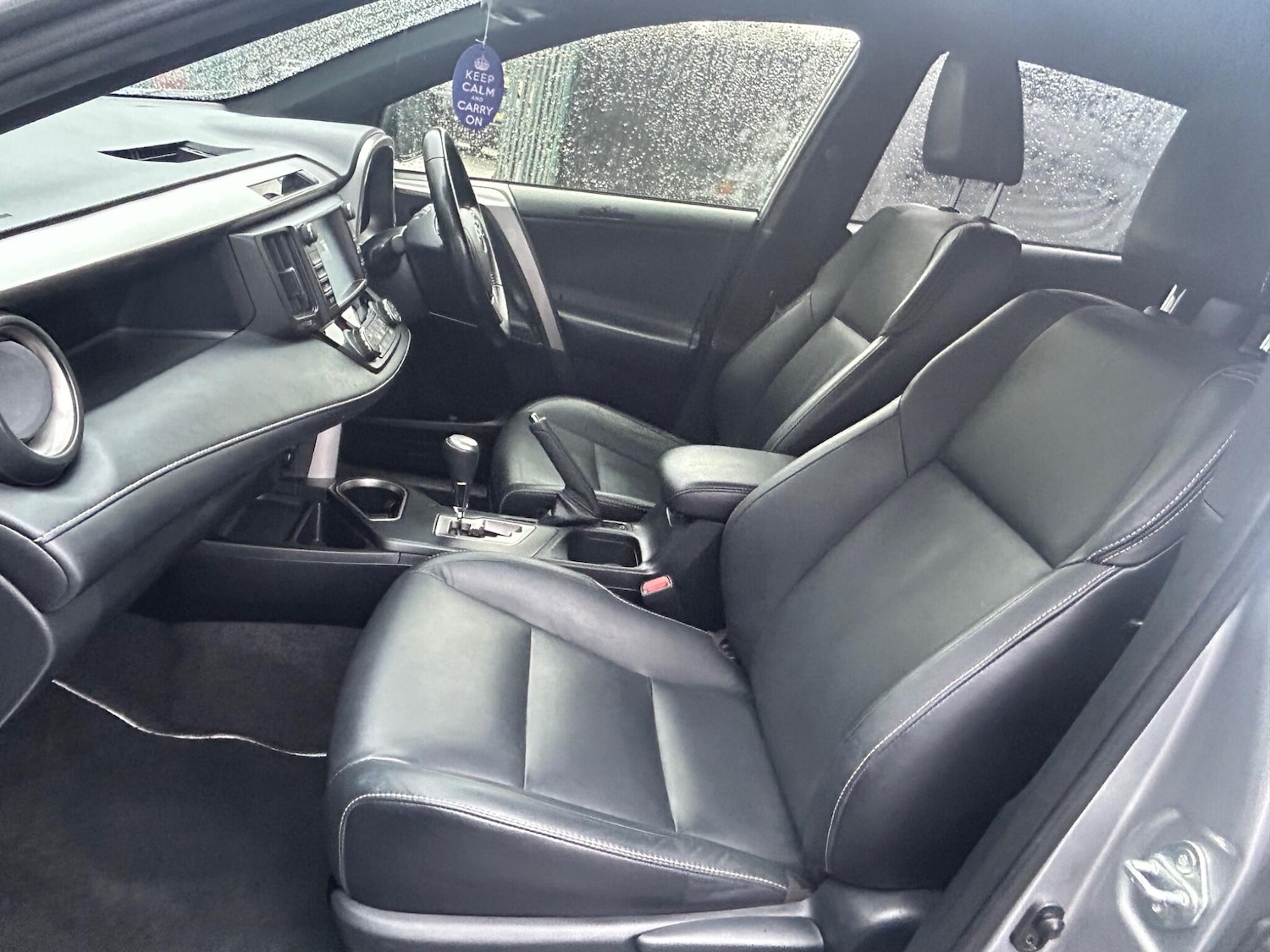 Used Toyota RAV4 2018 for sale - 77537766: Photo 4