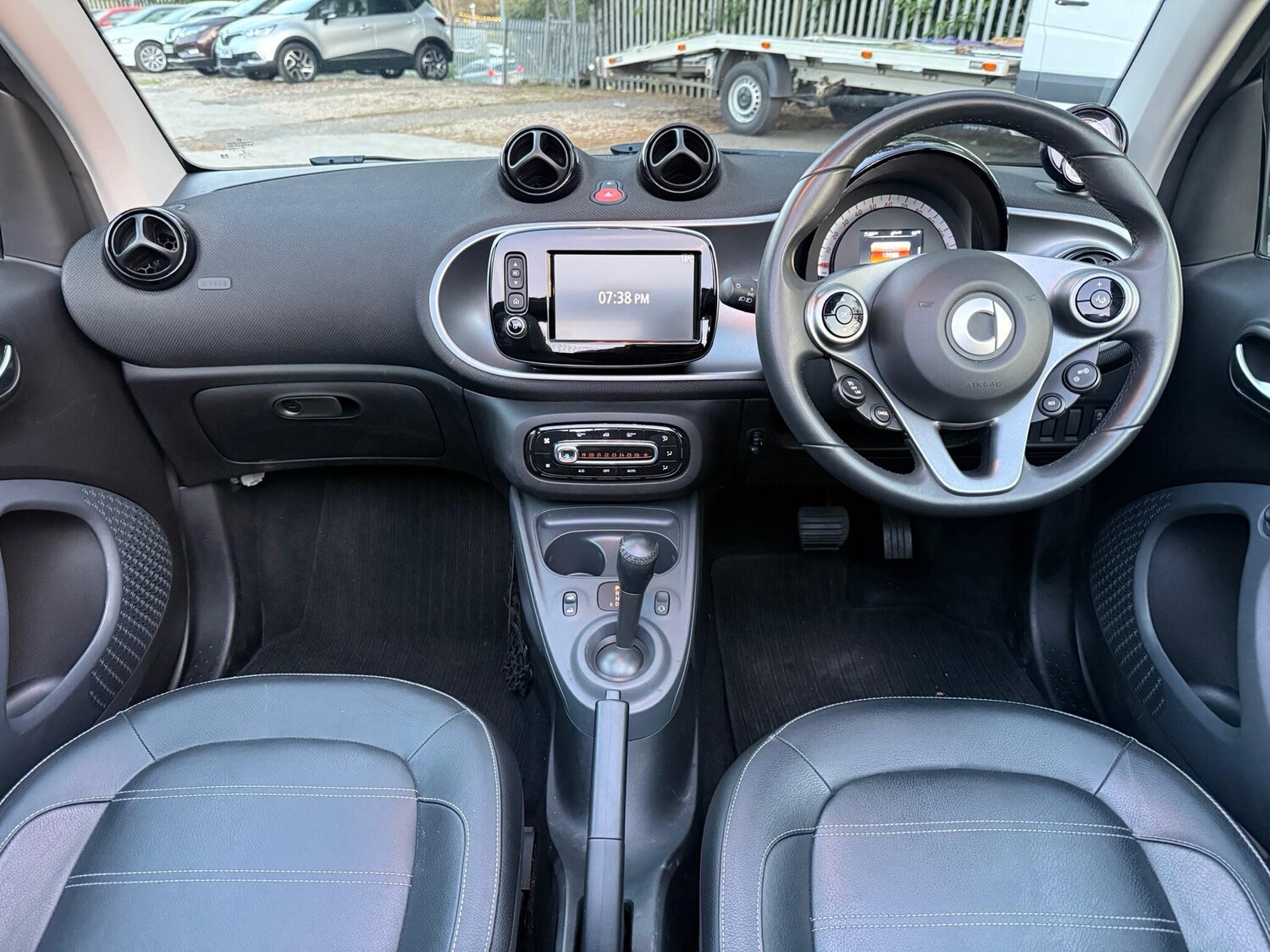 Used smart fortwo 2019 for sale - 78170931: Photo 16