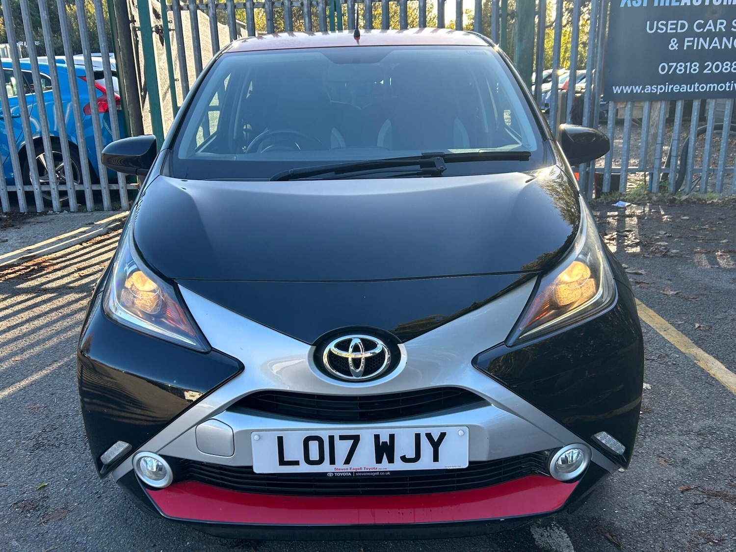 Used Toyota AYGO 2017 for sale - 76294659: Photo 2