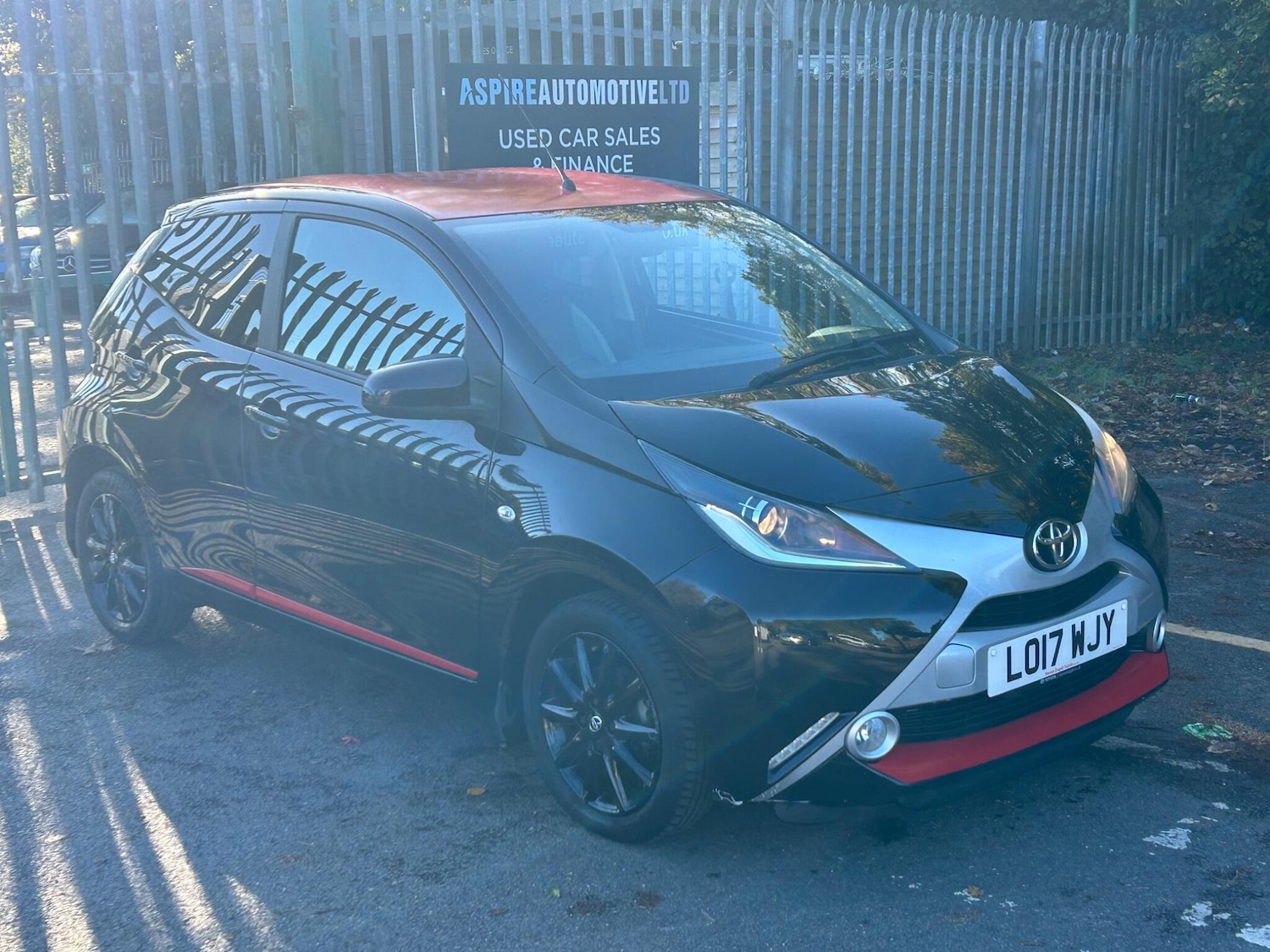 Used Toyota AYGO 2017 for sale - 76294659: Photo 3