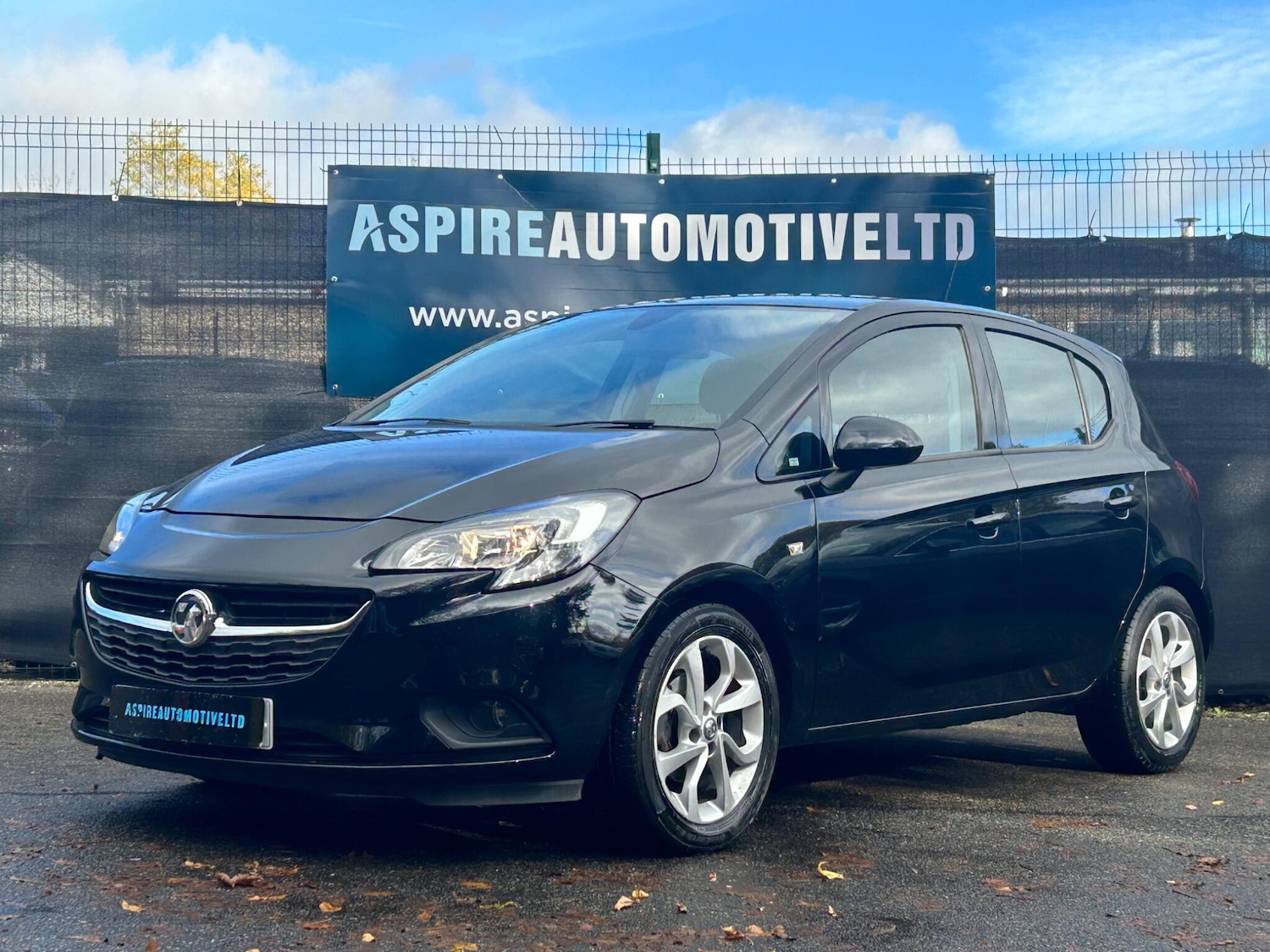 Used Vauxhall Corsa 2018 for sale - 76522241: Photo 3