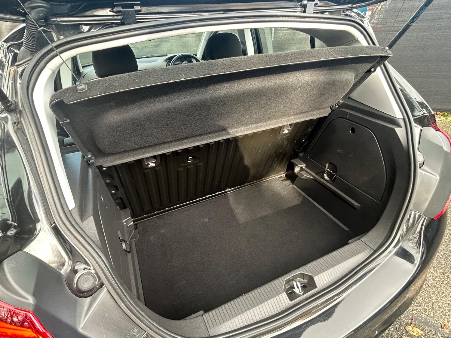 Used Vauxhall Corsa 2018 for sale - 76522241: Photo 44