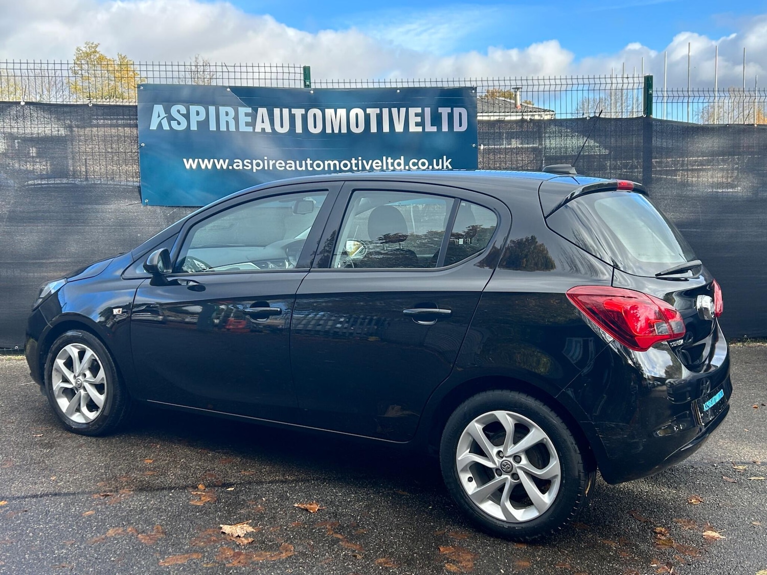 Used Vauxhall Corsa 2018 for sale - 76522241: Photo 9
