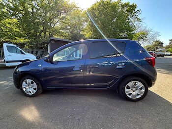 Used Dacia Sandero 2019 for sale - 78447563: Photo