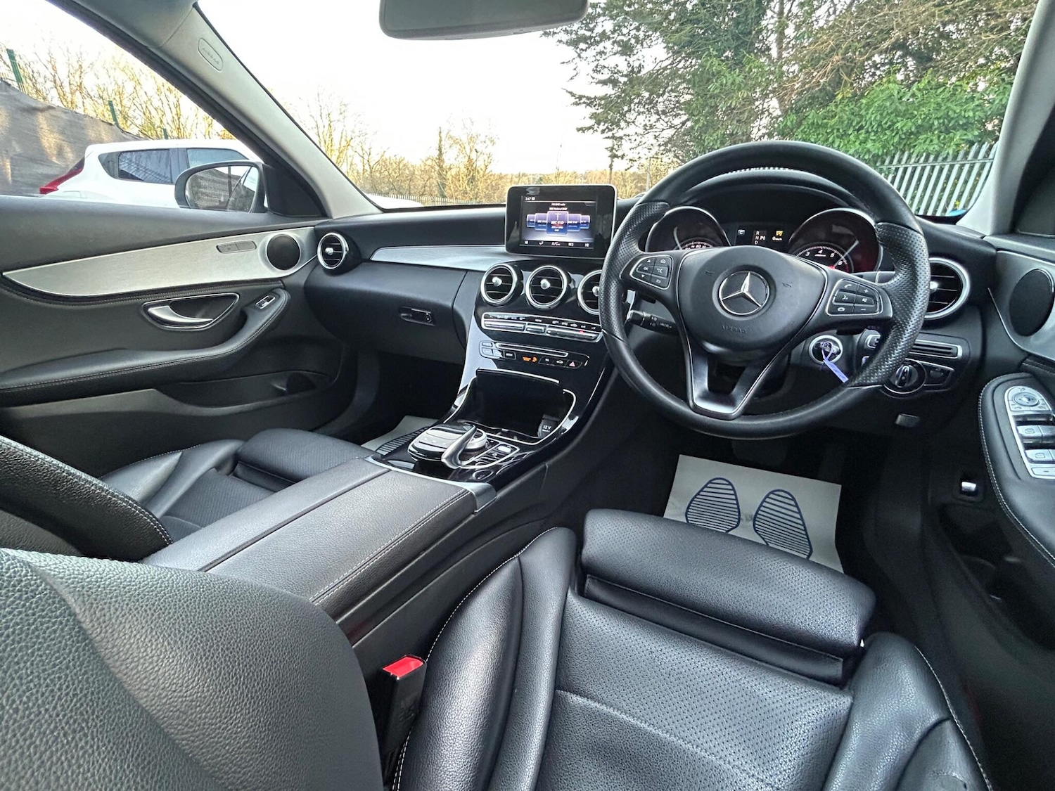 Used Mercedes-Benz C Class 2015 for sale - 77290509: Photo 17