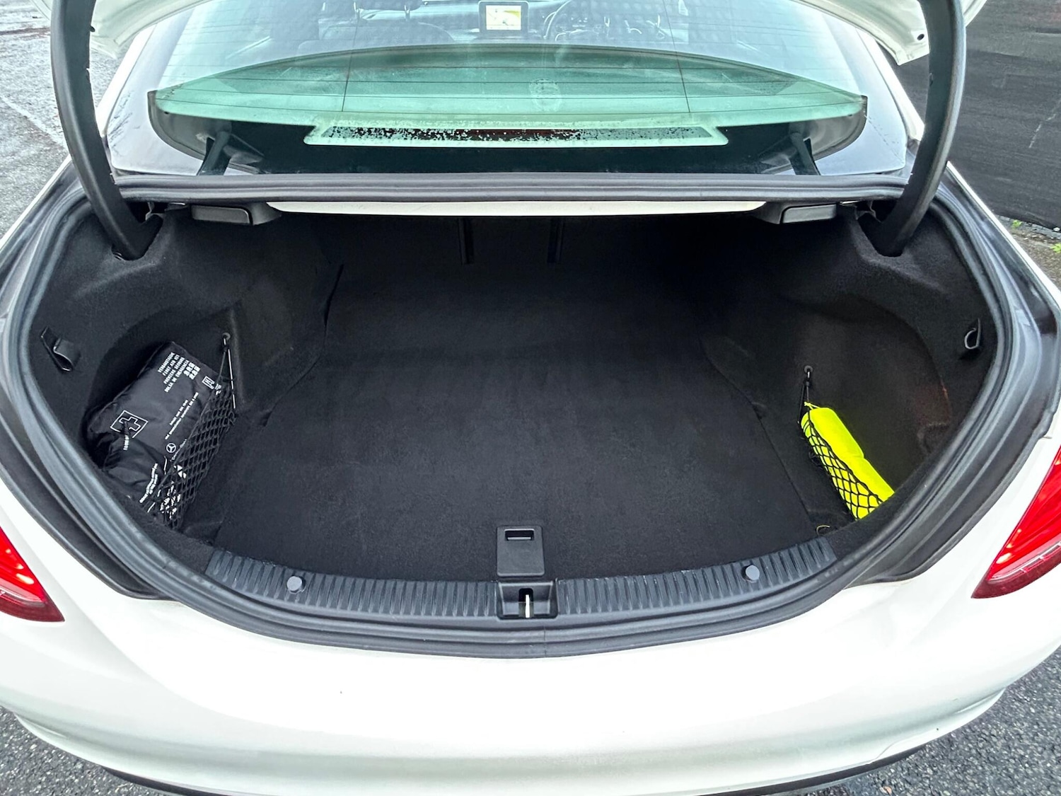 Used Mercedes-Benz C Class 2015 for sale - 77290509: Photo 45