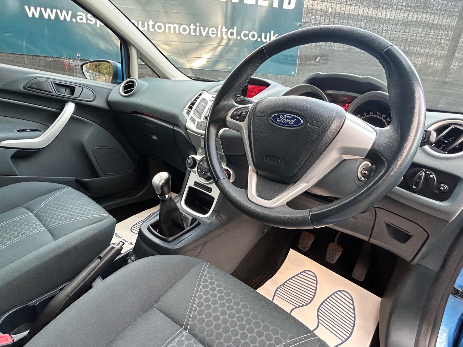 Used Ford Fiesta 2010 for sale - 76752513: Photo 20