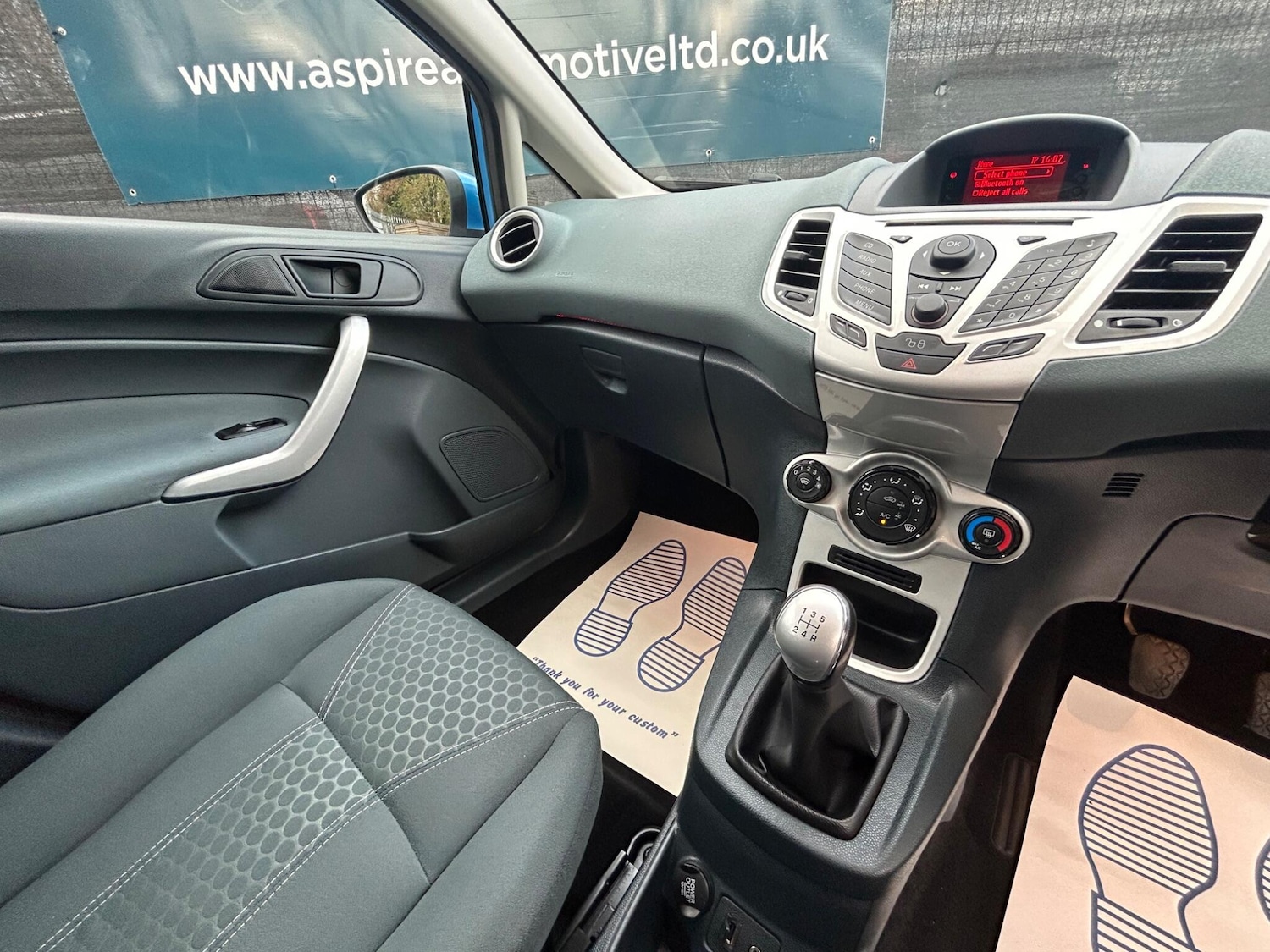 Used Ford Fiesta 2010 for sale - 76752513: Photo 22