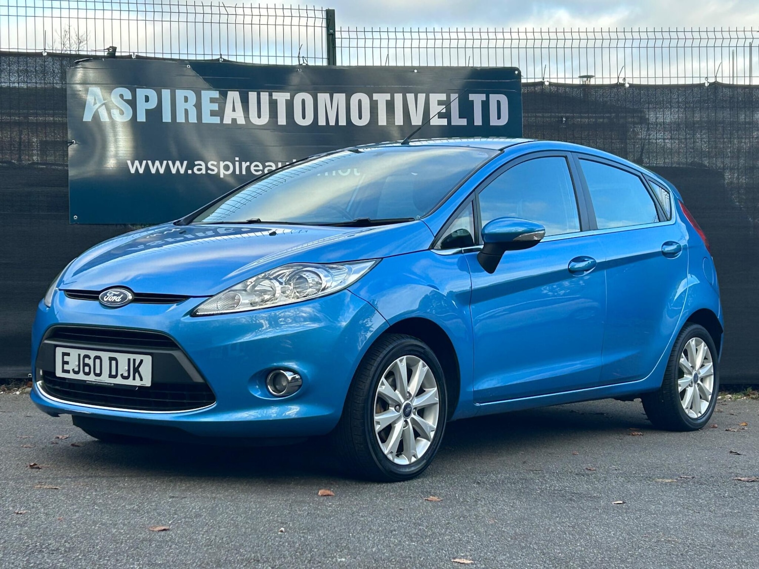 Used Ford Fiesta 2010 for sale - 76752513: Photo 3