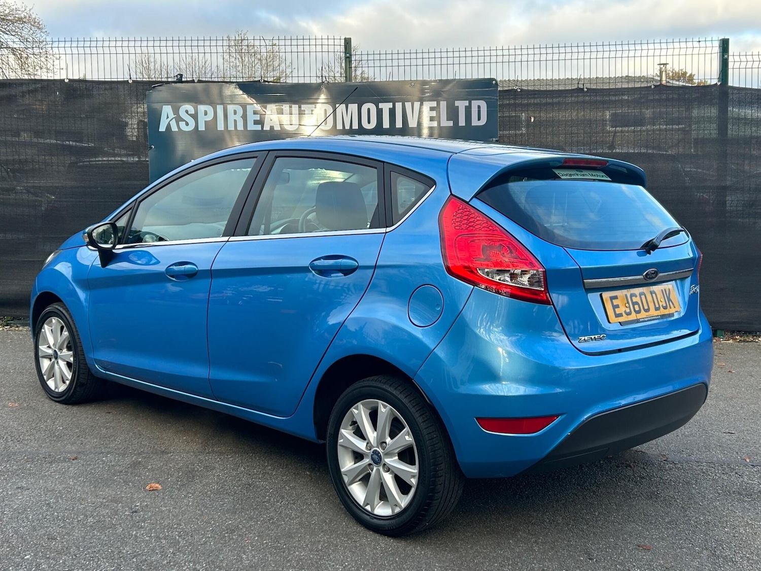 Used Ford Fiesta 2010 for sale - 76752513: Photo 7