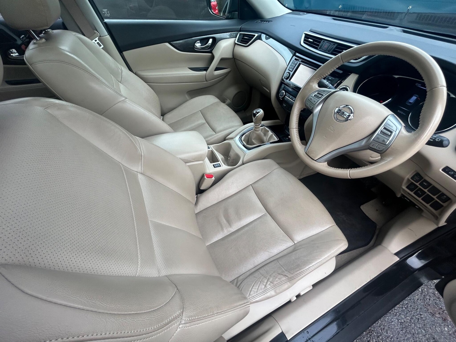 Used Nissan X-Trail 2016 for sale - 76952745: Photo 19