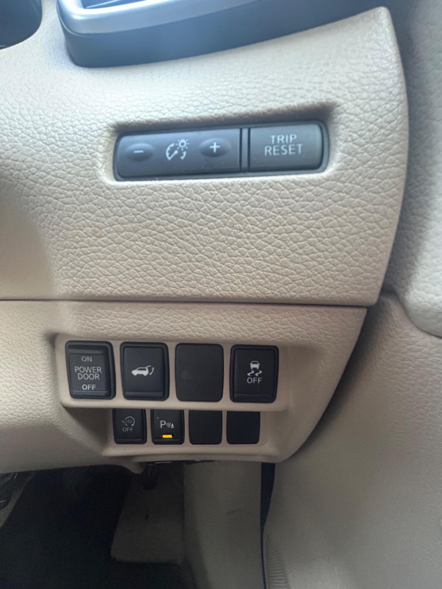 Used Nissan X-Trail 2016 for sale - 76952745: Photo 25