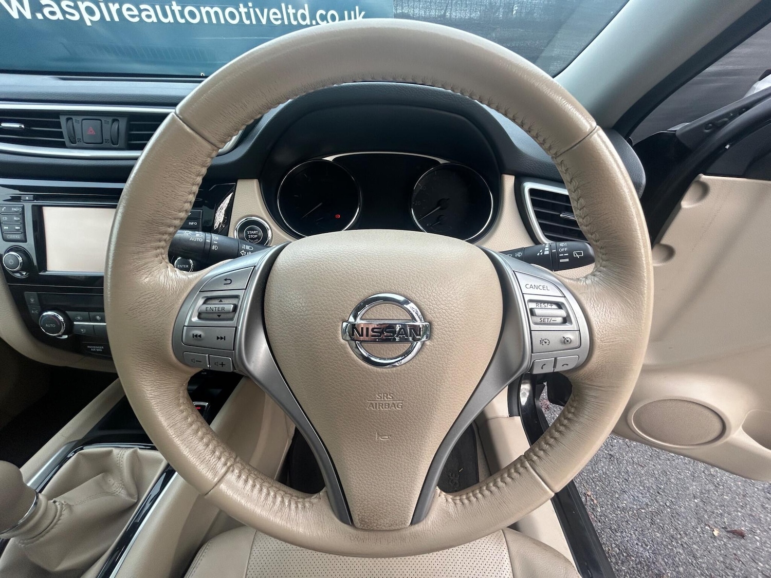 Used Nissan X-Trail 2016 for sale - 76952745: Photo 37