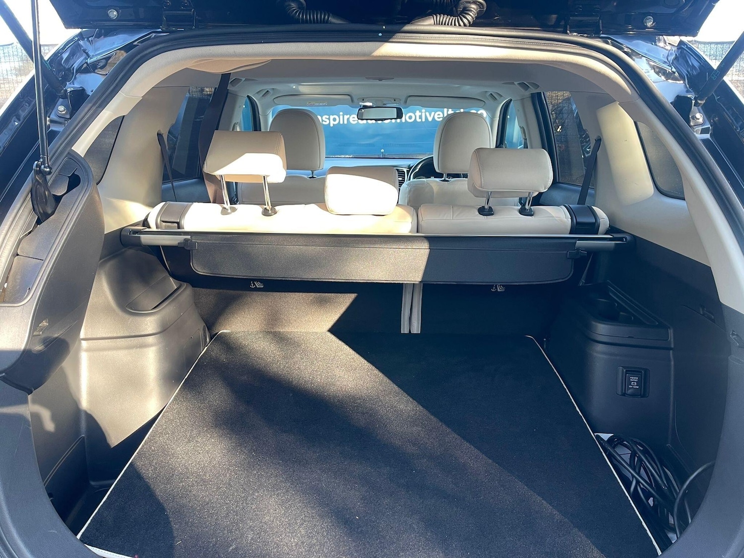 Used Mitsubishi Outlander 2016 for sale - 76658478: Photo 35