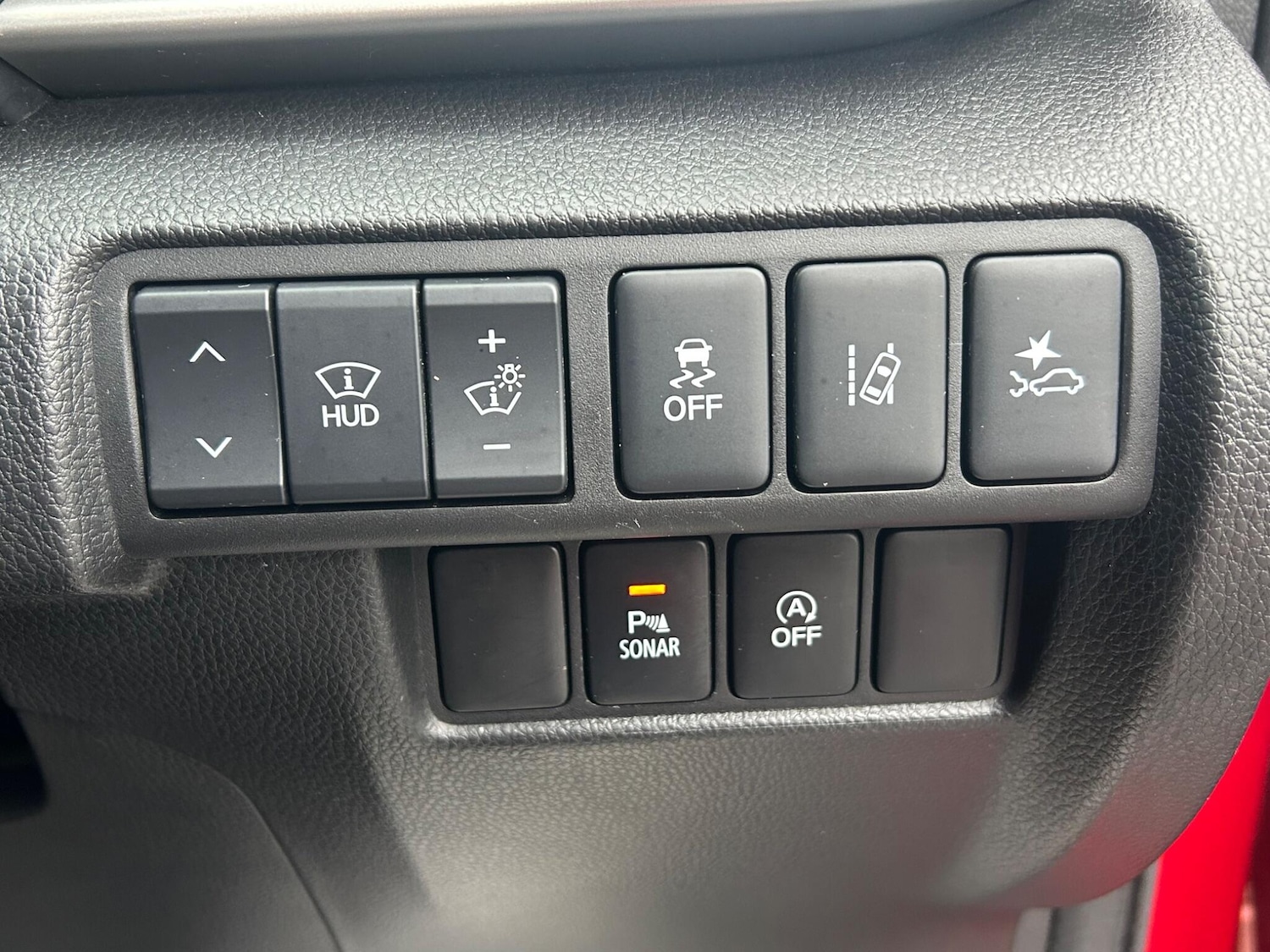 Used Mitsubishi Eclipse Cross 2018 for sale - 77143807: Photo 33