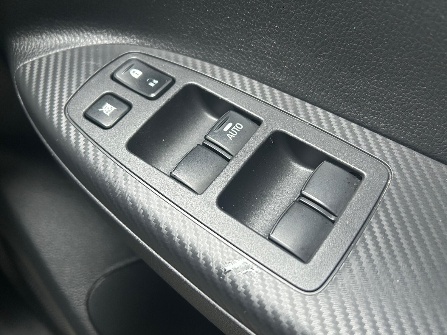 Used Mitsubishi Eclipse Cross 2018 for sale - 77143807: Photo 34