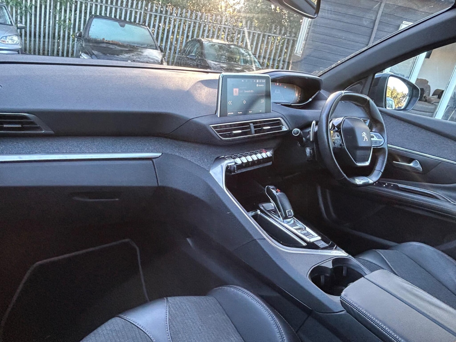 Used Peugeot 3008 2017 for sale - 76657866: Photo 17