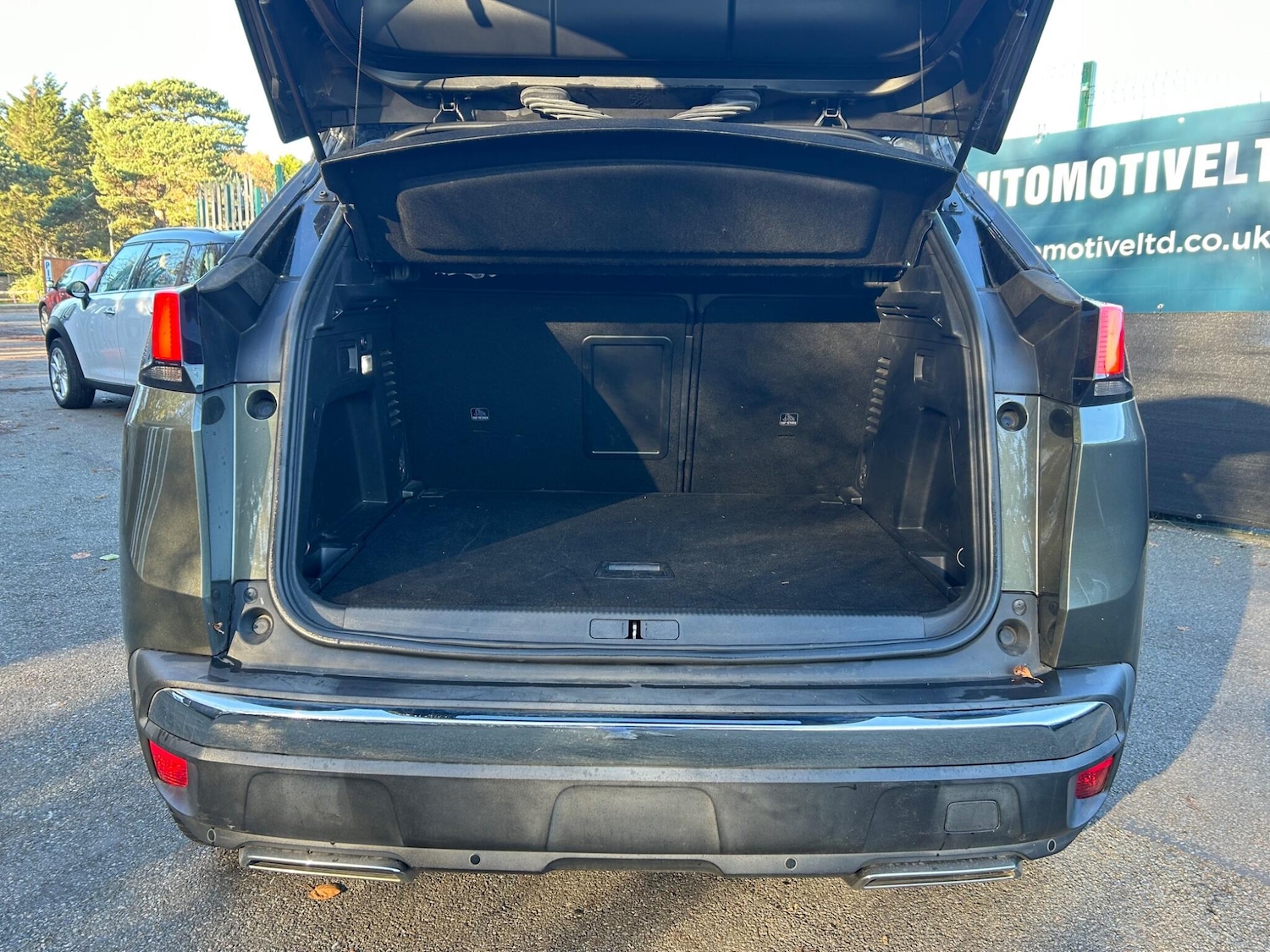 Used Peugeot 3008 2017 for sale - 76657866: Photo 32