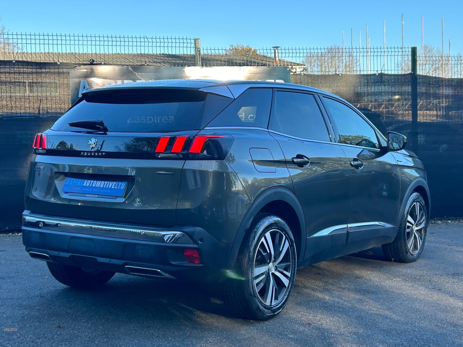 Used Peugeot 3008 2017 for sale - 76657866: Photo 9