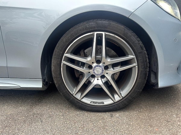 Used Mercedes-Benz E Class 2014 for sale - 76259721: Photo 26