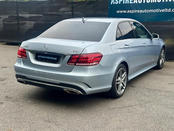 Used Mercedes-Benz E Class 2014 for sale - 76259721: Photo 8
