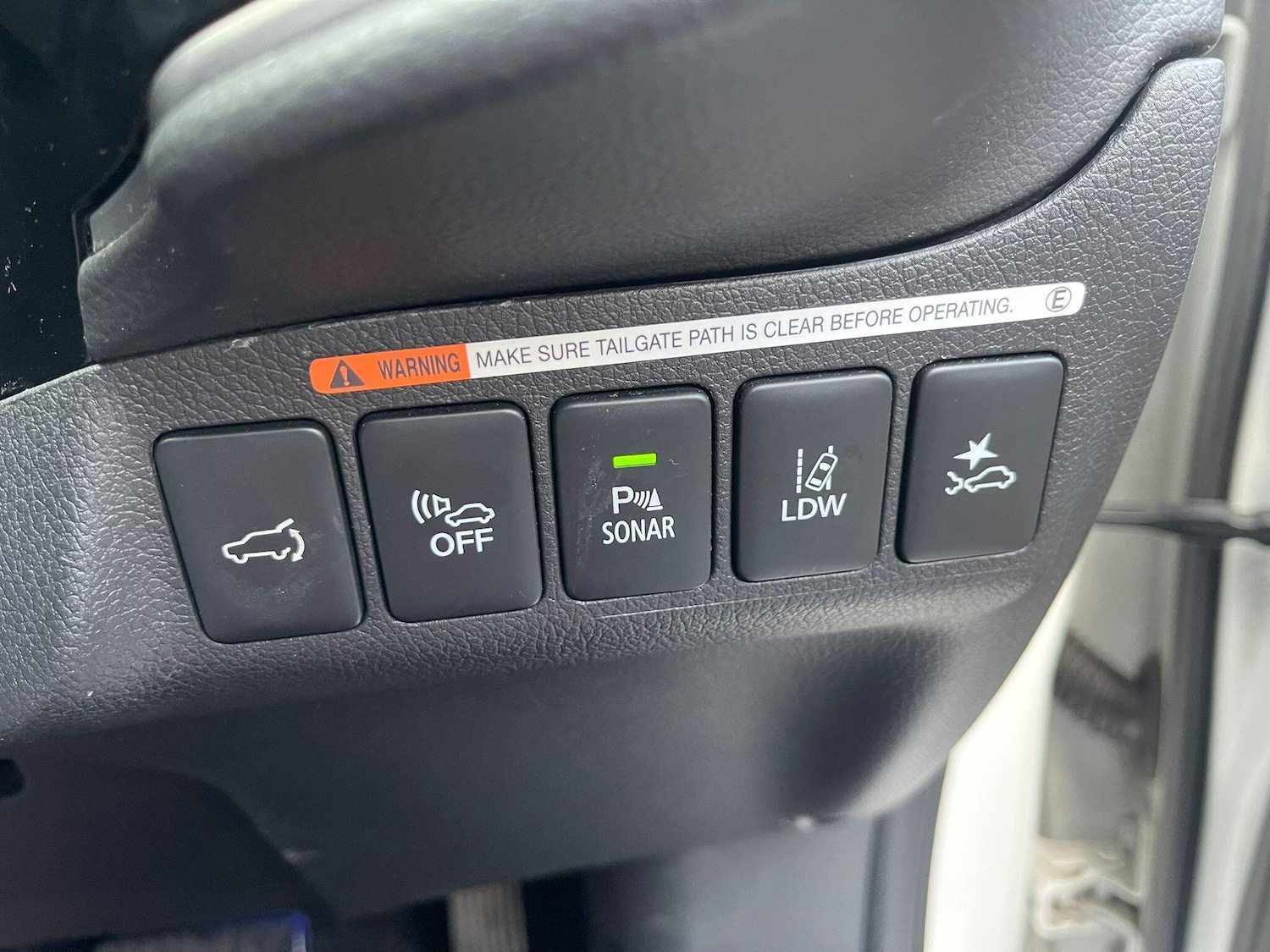 Used Mitsubishi Outlander 2017 for sale - 77230653: Photo 19