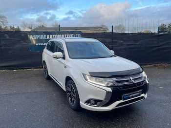 Mitsubishi Outlander feature image