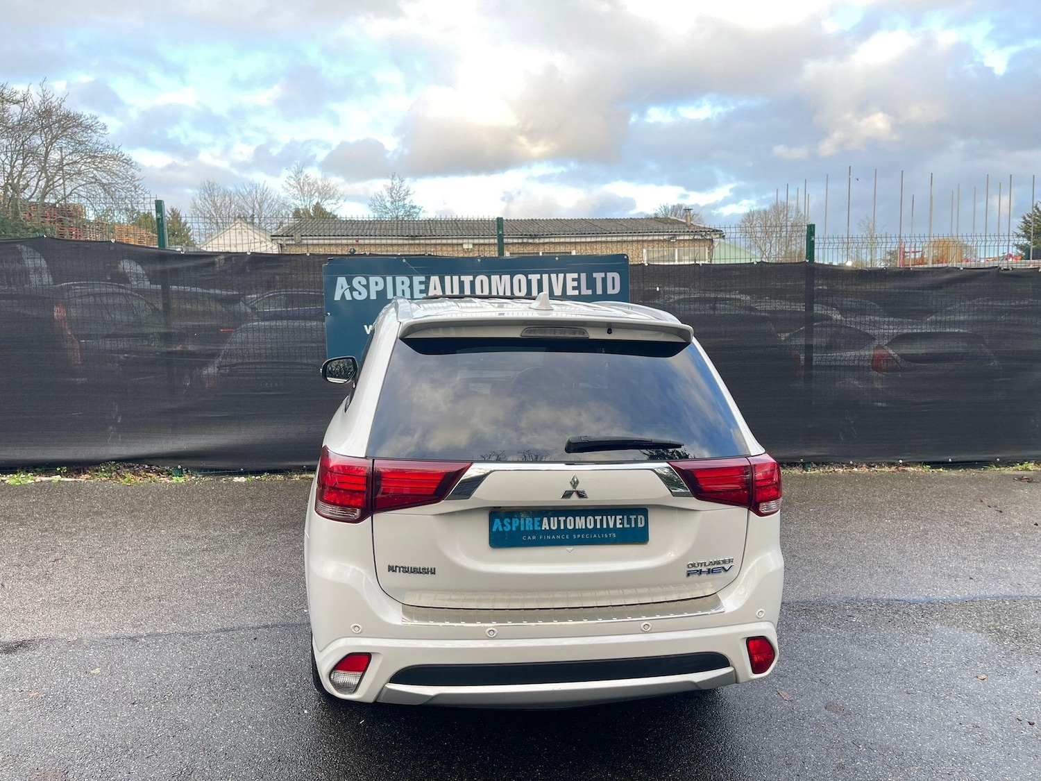 Used Mitsubishi Outlander 2017 for sale - 77230653: Photo 6