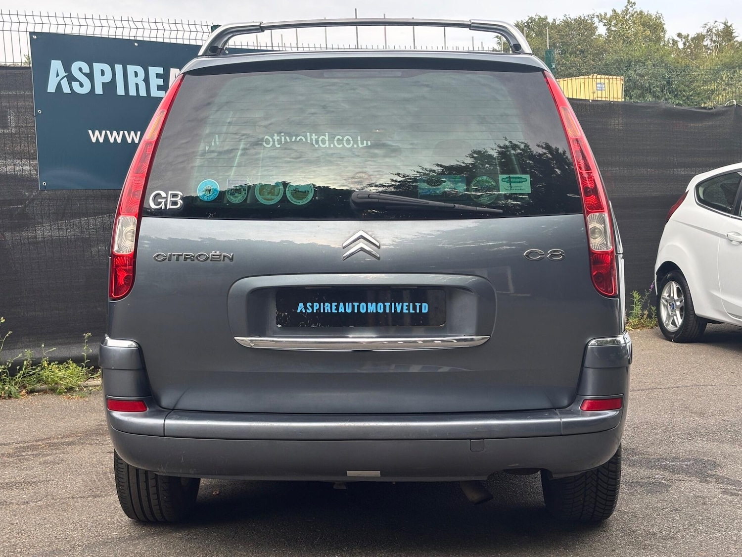 Vehicle 5