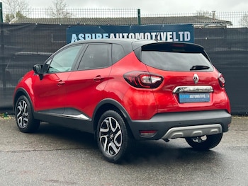 Used Renault Captur 2018 for sale - 77143153: Photo