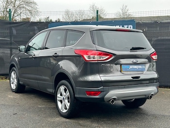Used Ford Kuga 2015 for sale - 77331047: Photo