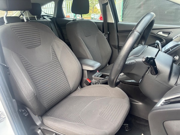 Used Ford Focus 2016 for sale - 76269947: Photo 14