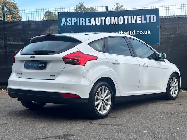 Used Ford Focus 2016 for sale - 76269947: Photo 4