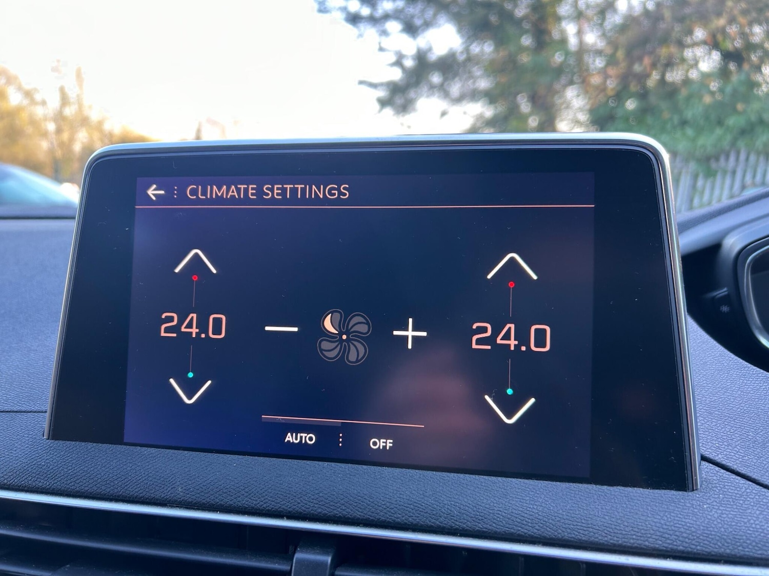 Used Peugeot 3008 2017 for sale - 76953139: Photo 30