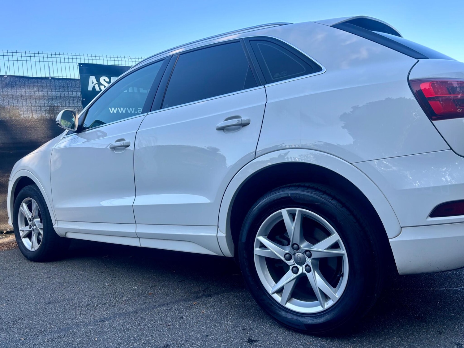 Used Audi Q3 2018 for sale - 76122507: Photo 10
