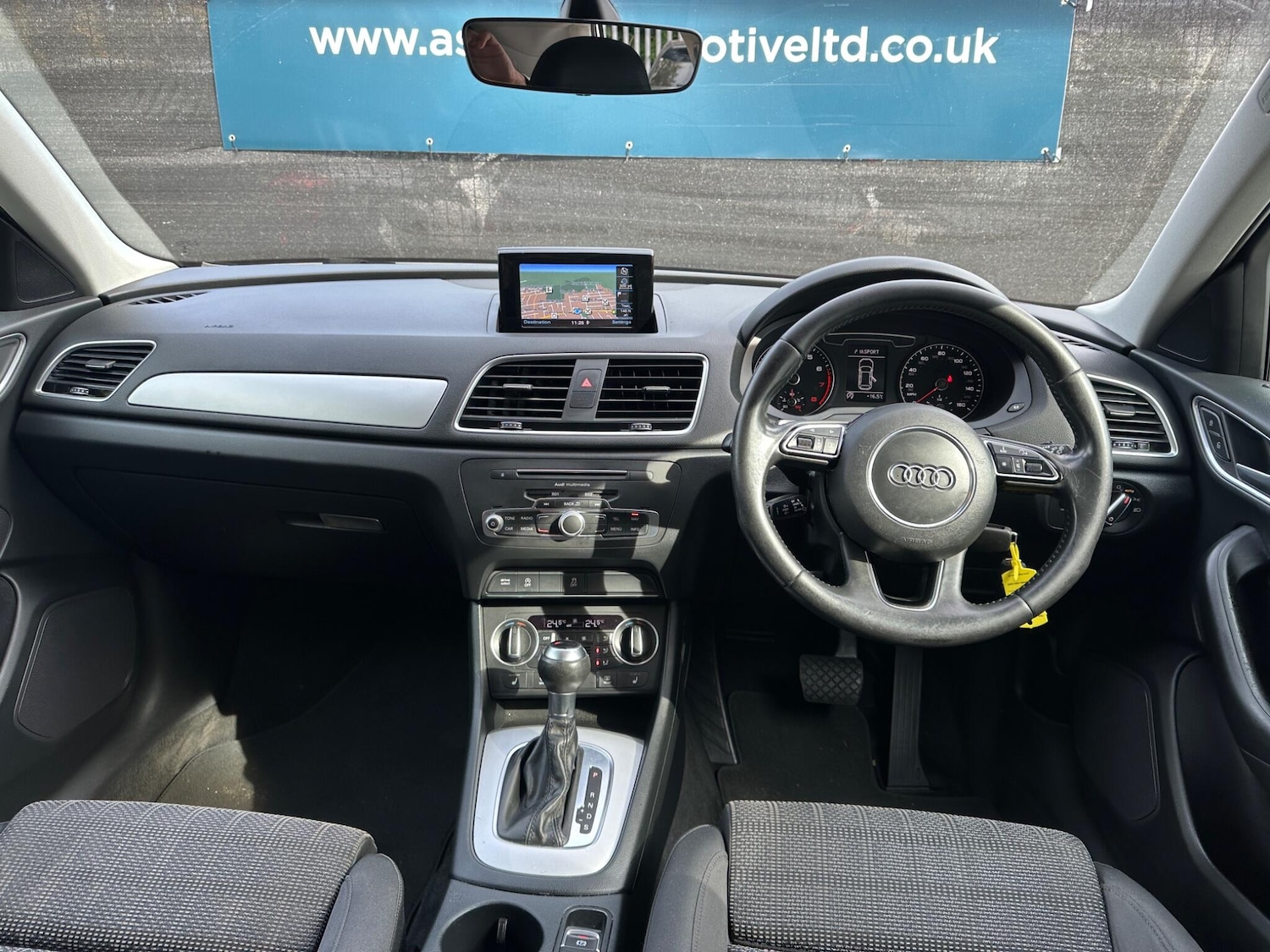 Used Audi Q3 2018 for sale - 76122507: Photo 14