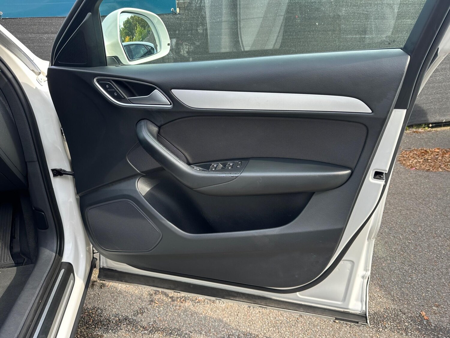 Used Audi Q3 2018 for sale - 76122507: Photo 37