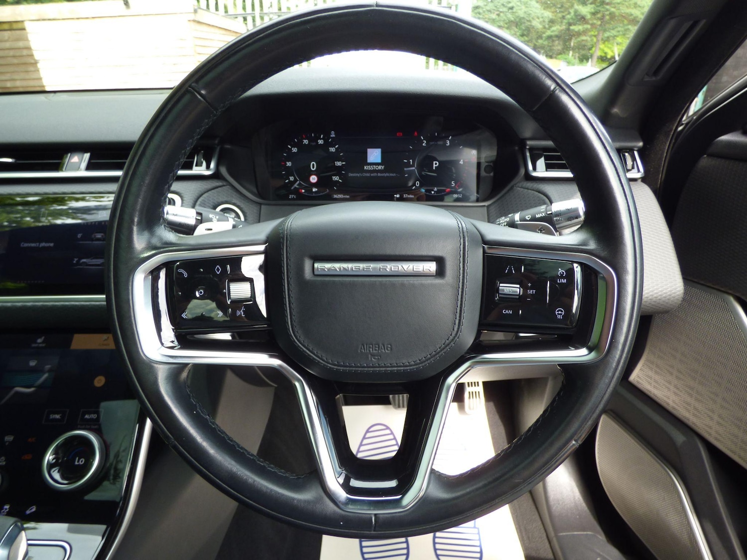 Used Land Rover Range Rover Velar 2021 for sale - 76136925: Photo 42