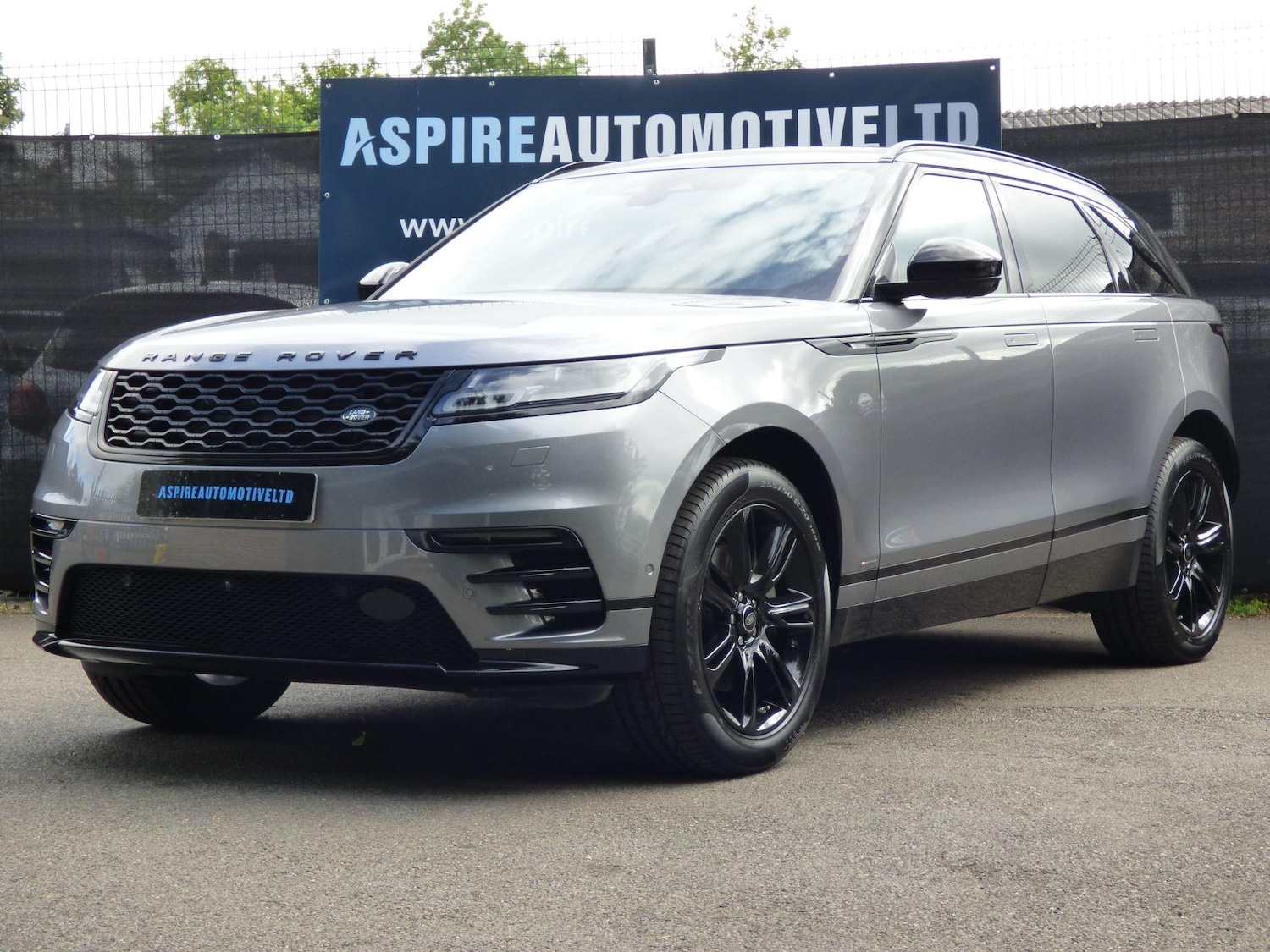 Used Land Rover Range Rover Velar 2021 for sale - 76136925: Photo 5