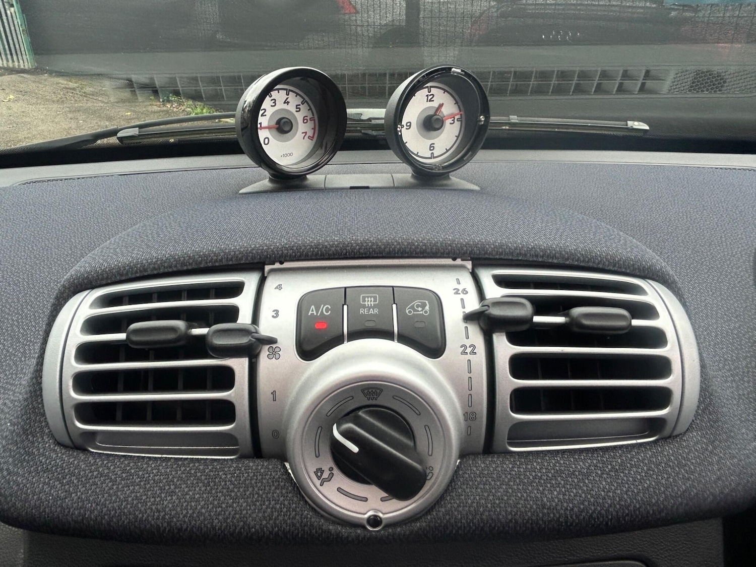 Used smart fortwo 2013 for sale - 77525053: Photo 20