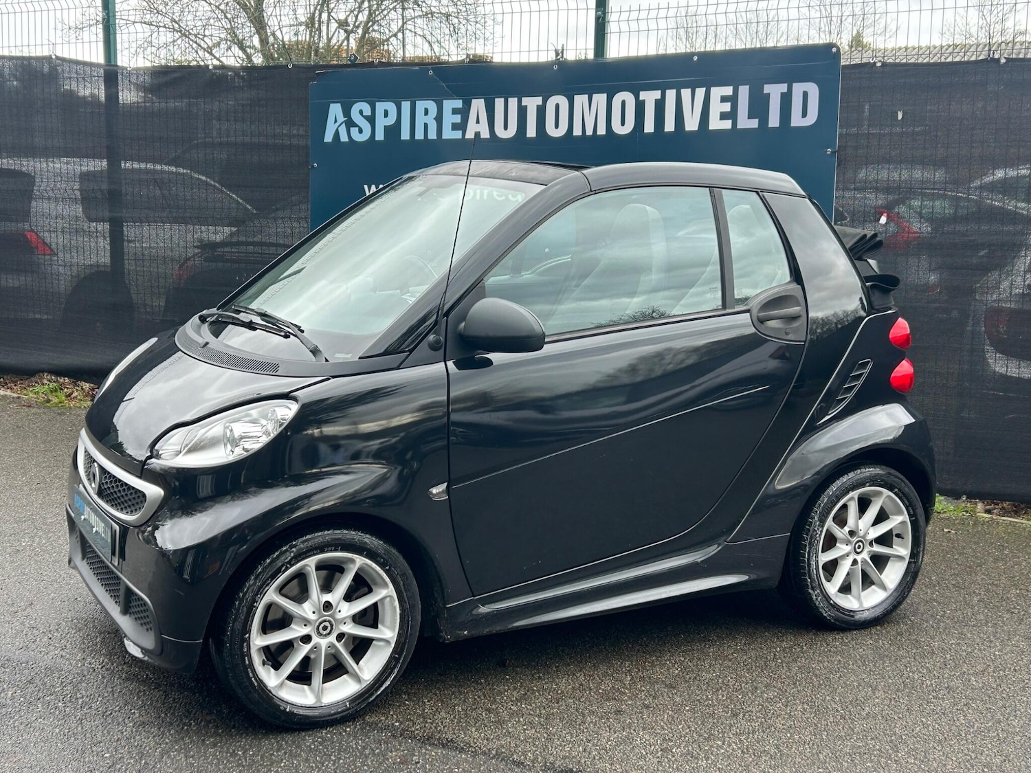 Used smart fortwo 2013 for sale - 77525053: Photo 8