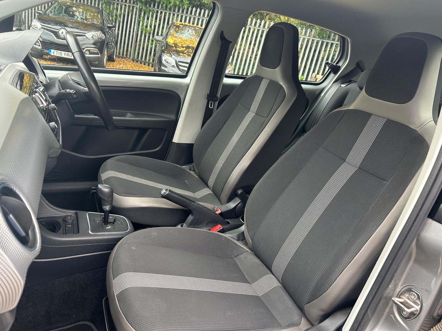 Used Volkswagen up! for sale - 76473719: Photo 11