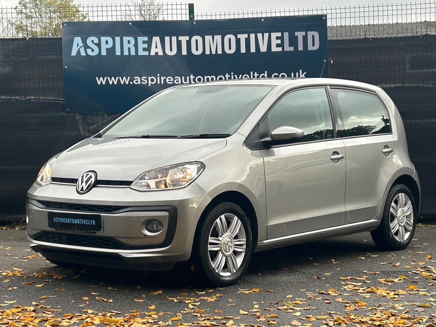 Used Volkswagen up! for sale - 76473719: Photo 3