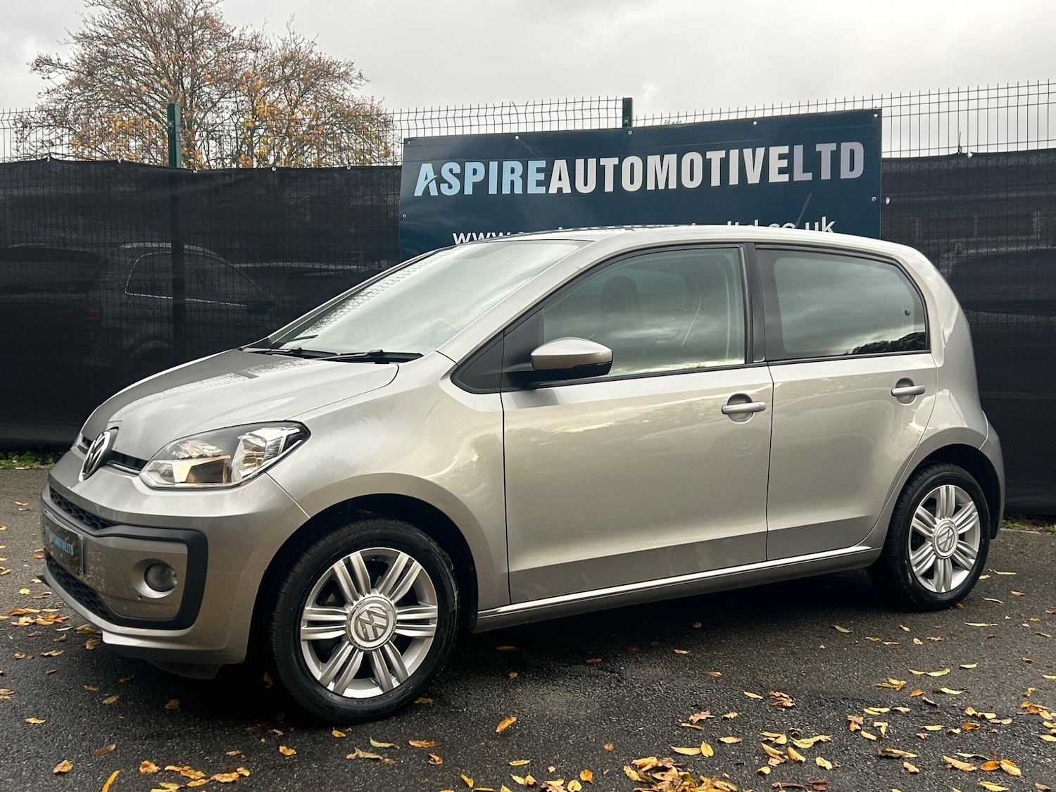 Used Volkswagen up! for sale - 76473719: Photo 6