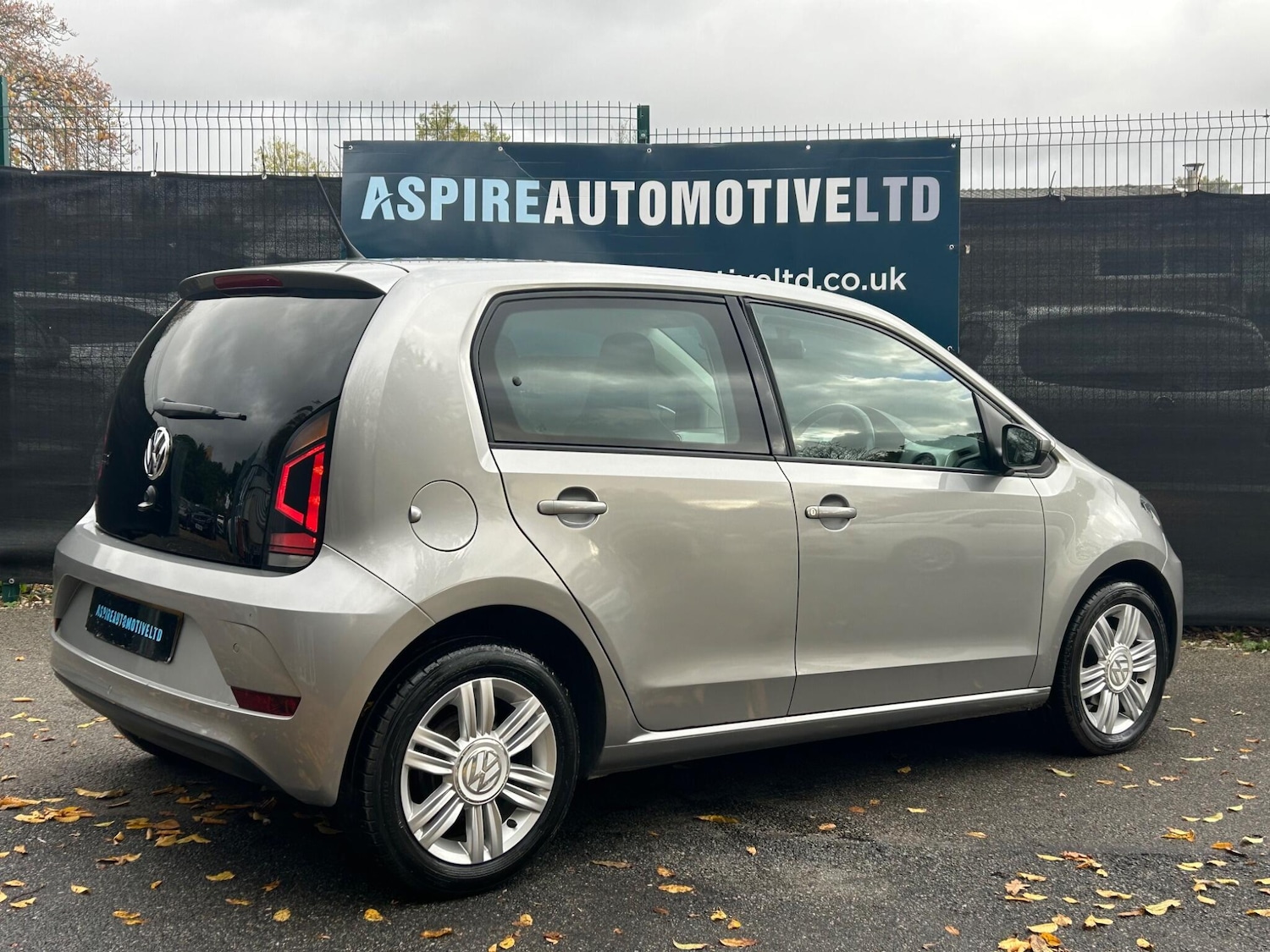 Used Volkswagen up! for sale - 76473719: Photo 7