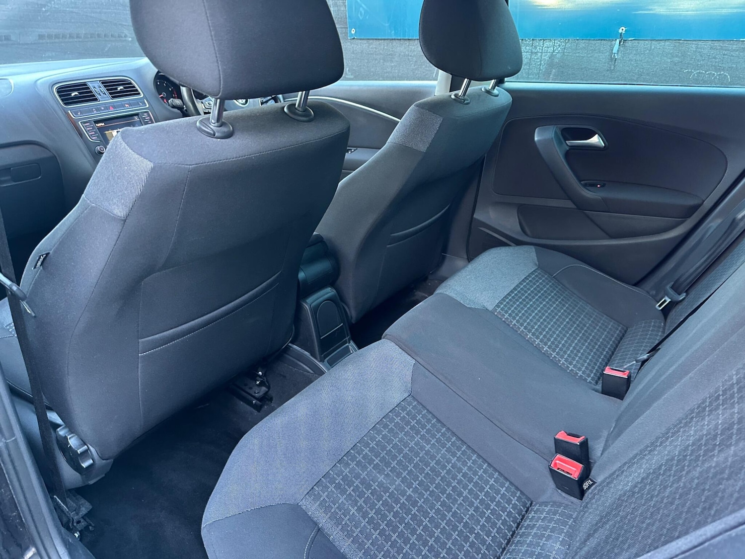 Used Volkswagen Polo 2015 for sale - 76513292: Photo 16