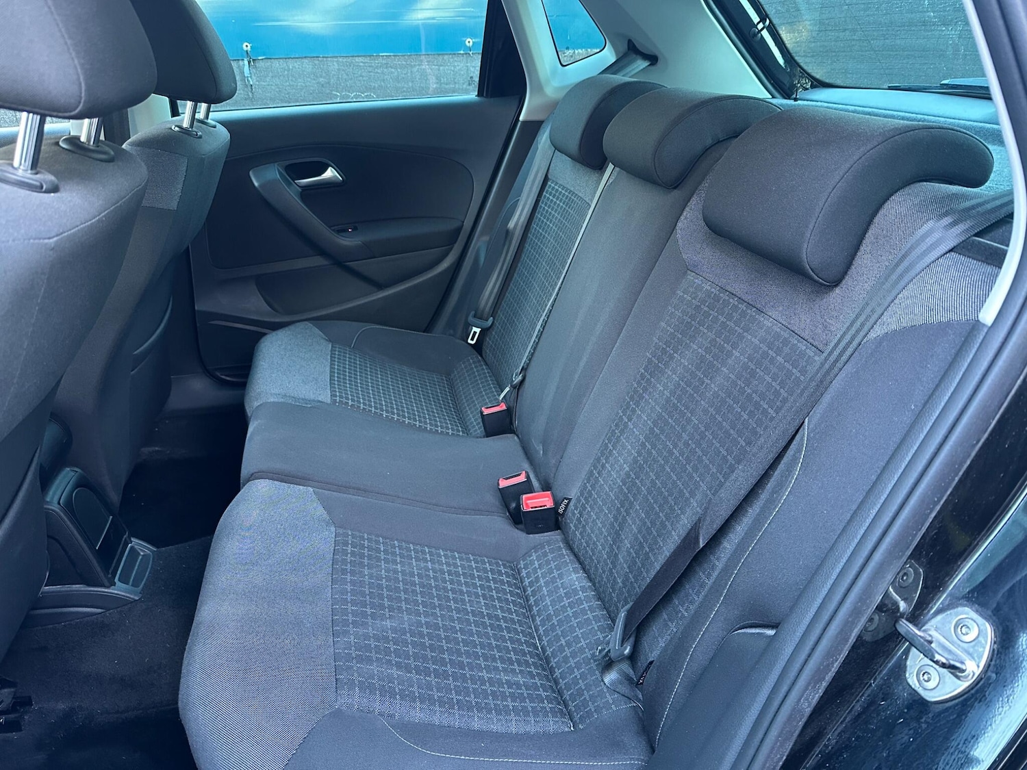 Used Volkswagen Polo 2015 for sale - 76513292: Photo 17