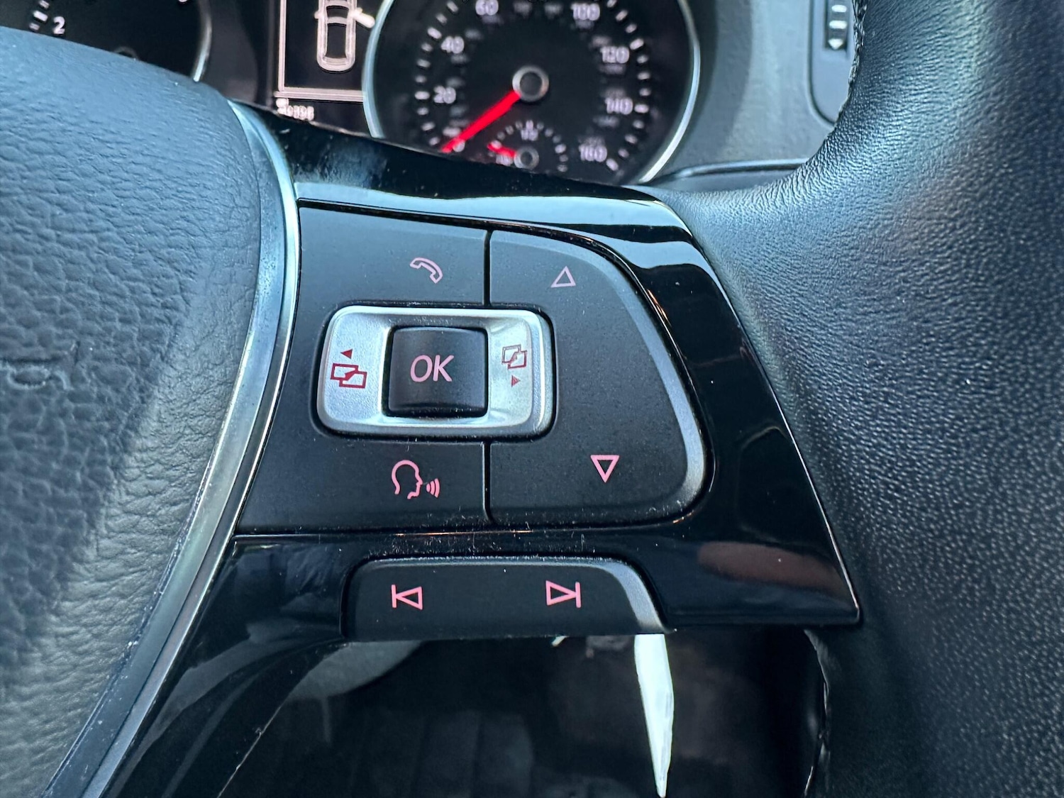 Used Volkswagen Polo 2015 for sale - 76513292: Photo 23