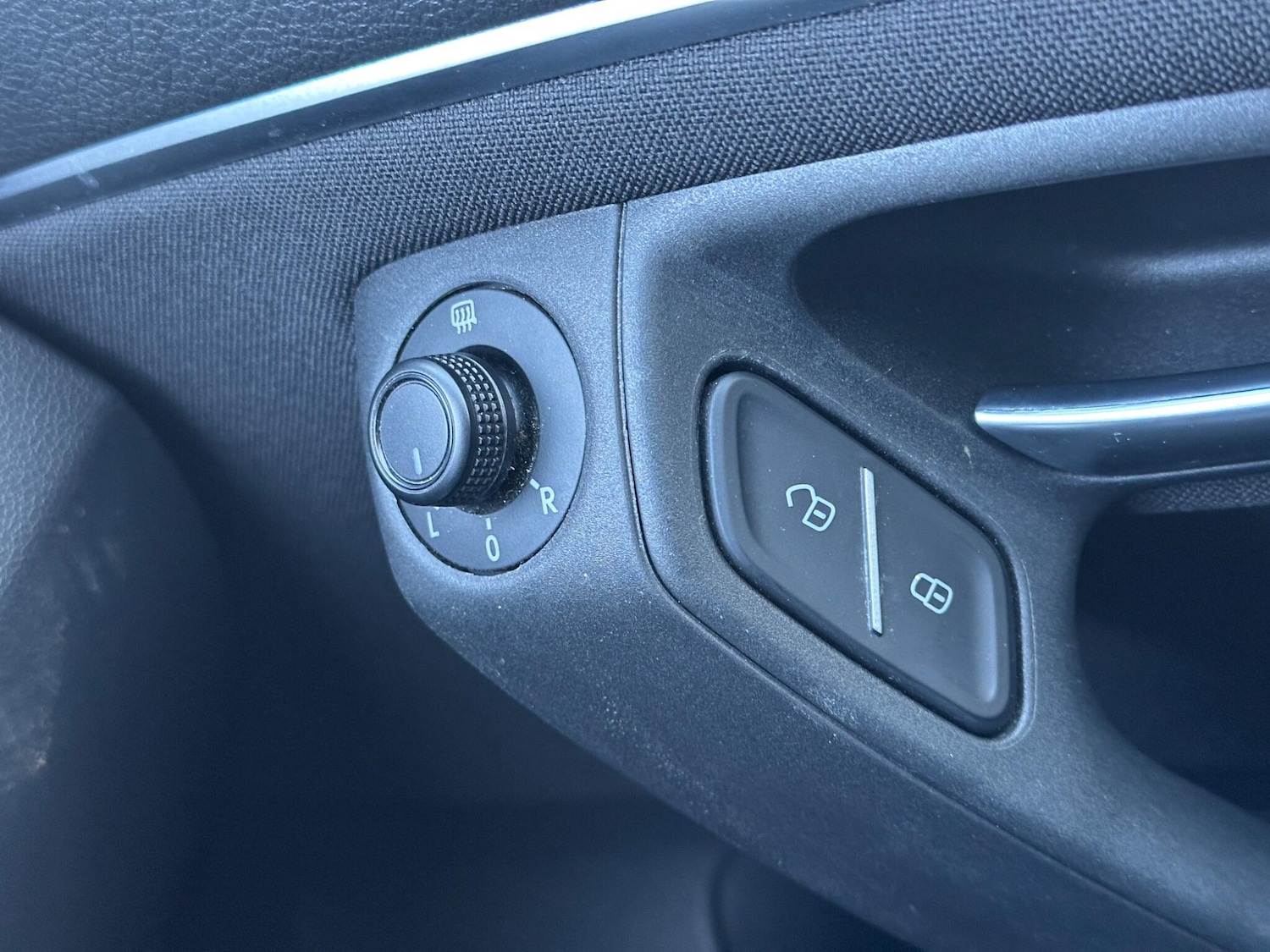 Used Volkswagen Polo 2015 for sale - 76513292: Photo 24